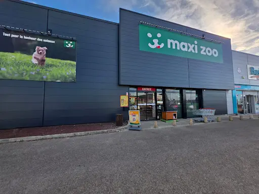 Maxi Zoo Arles