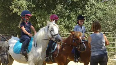 Centre Equestre les Ecuries du Roc