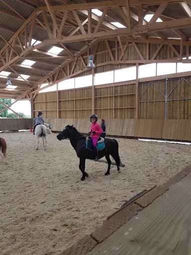 Centre Equestre de Beaurouvre