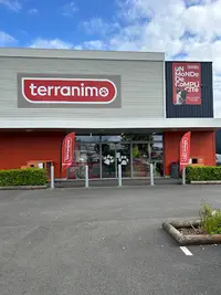 Terranimo Aliments et Accessoires Pour Animaux de Compagnie & Dogwash