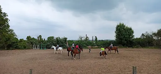 Centre Equestre de Cagnoncles