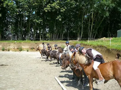 Centre Equestre Bretagne Cancale : les Douets Fleuris