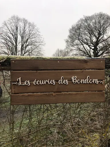 Les Écuries des Bondons- les Animaux de Joh- Ferme d'Animations- Médiation Par l'Animal