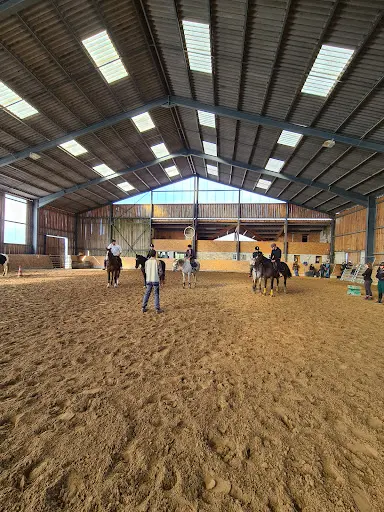 La Ferme Equestre des Monts- Ecurie de Montfeuillot
