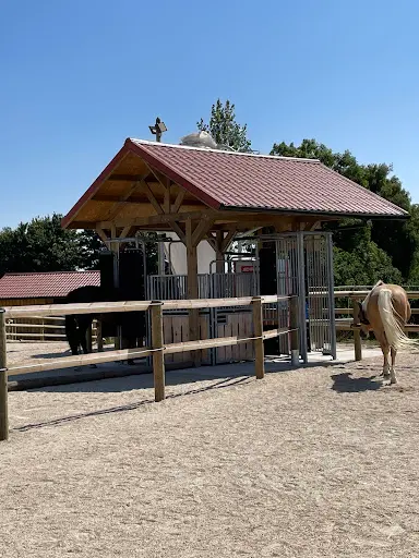 Le P Tit Haras