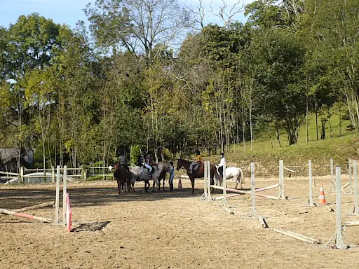 Centre Equestre des Granges Haras de Sarrabouze
