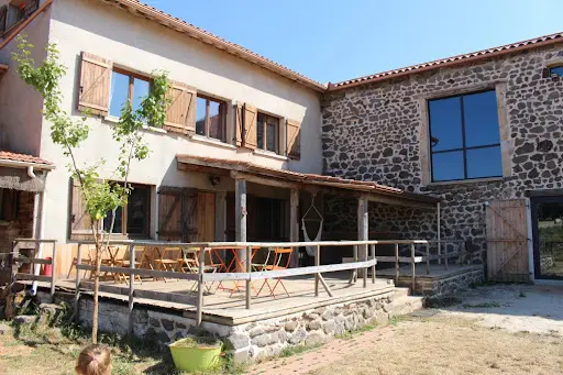 La Ferme du Grizzly : Gîte Ferme Équestre en Ardèche