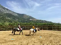 Centre Equestre Monti