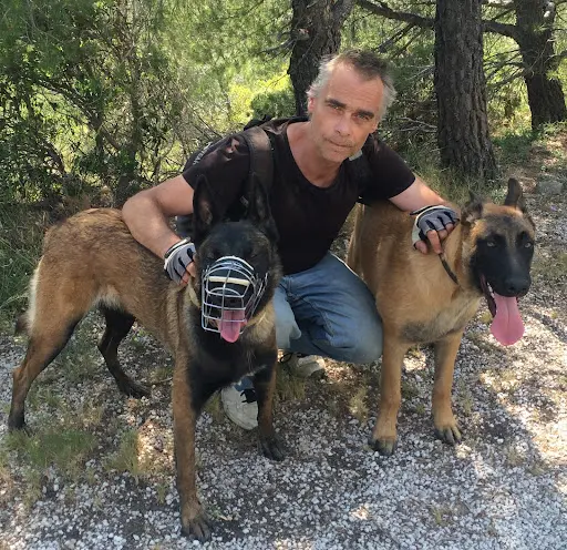 Kn1dognose Perpignan 66 Éducateur Comportementaliste Canin, Pension Canine, Éleveur de Malinois