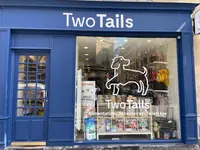 Two Tails Paris 15