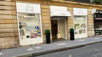 Two Tails - Paris 7