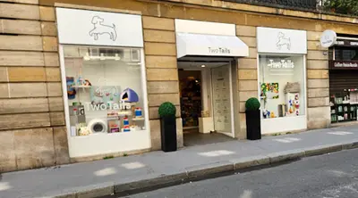 Two Tails - Paris 7
