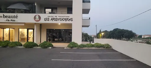 Les Aristochiens