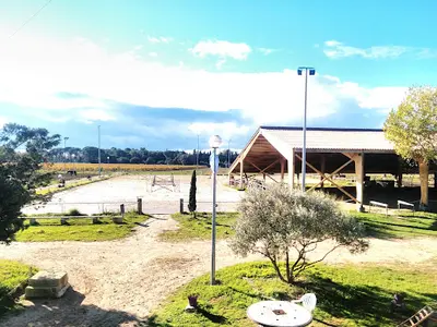 Centre Equestre Redessan.