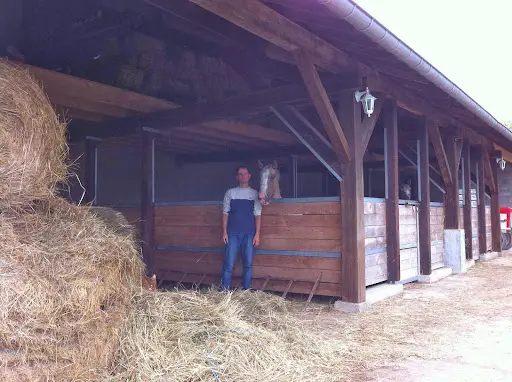 Location Gîte et Ferme Équestre.