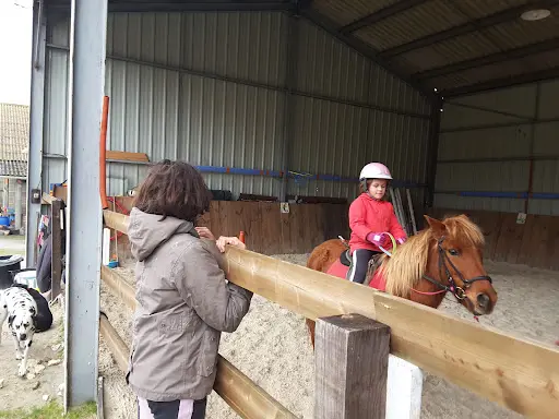 Equipia | Randonnée Equestre Saint Ciers D’abzac