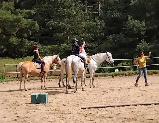 Centre de Tourisme Equestre l'Éperon