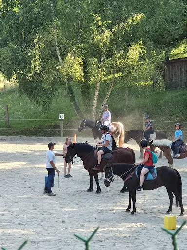 Ferme Equestre de Cantales
