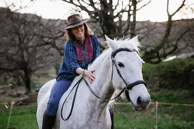 Eqi Harmonie, Ferme Équestre Initiatique et Sanctuaire de Chevaux en Ardèche