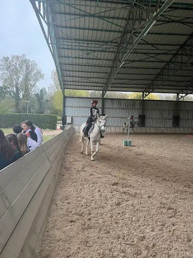 Centre Equestre les 4 Fers