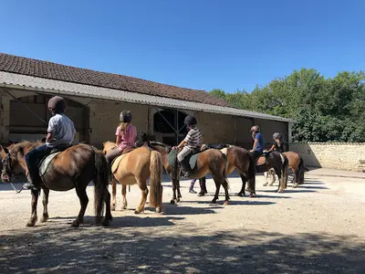 Centre Equestre Poney Club le Bercail