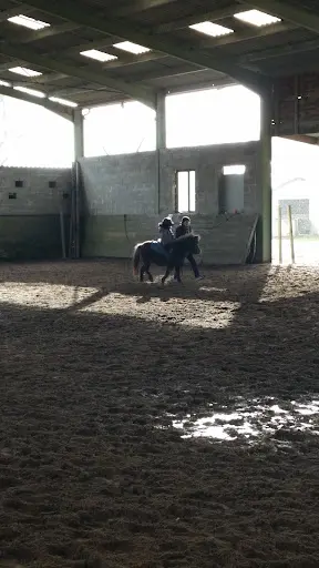 Centre Equestre de Saint Yzan de Soudiac