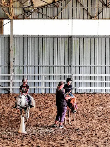 Poney-club des Crins Fleuris