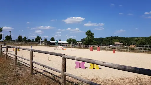 Centre Equestre des Cèdres
